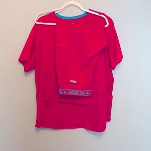 Med Couture scrub set Soft material